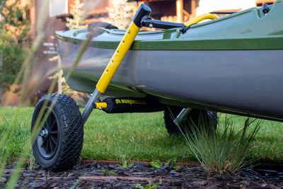 A Kayak resting in the Airless END Cart